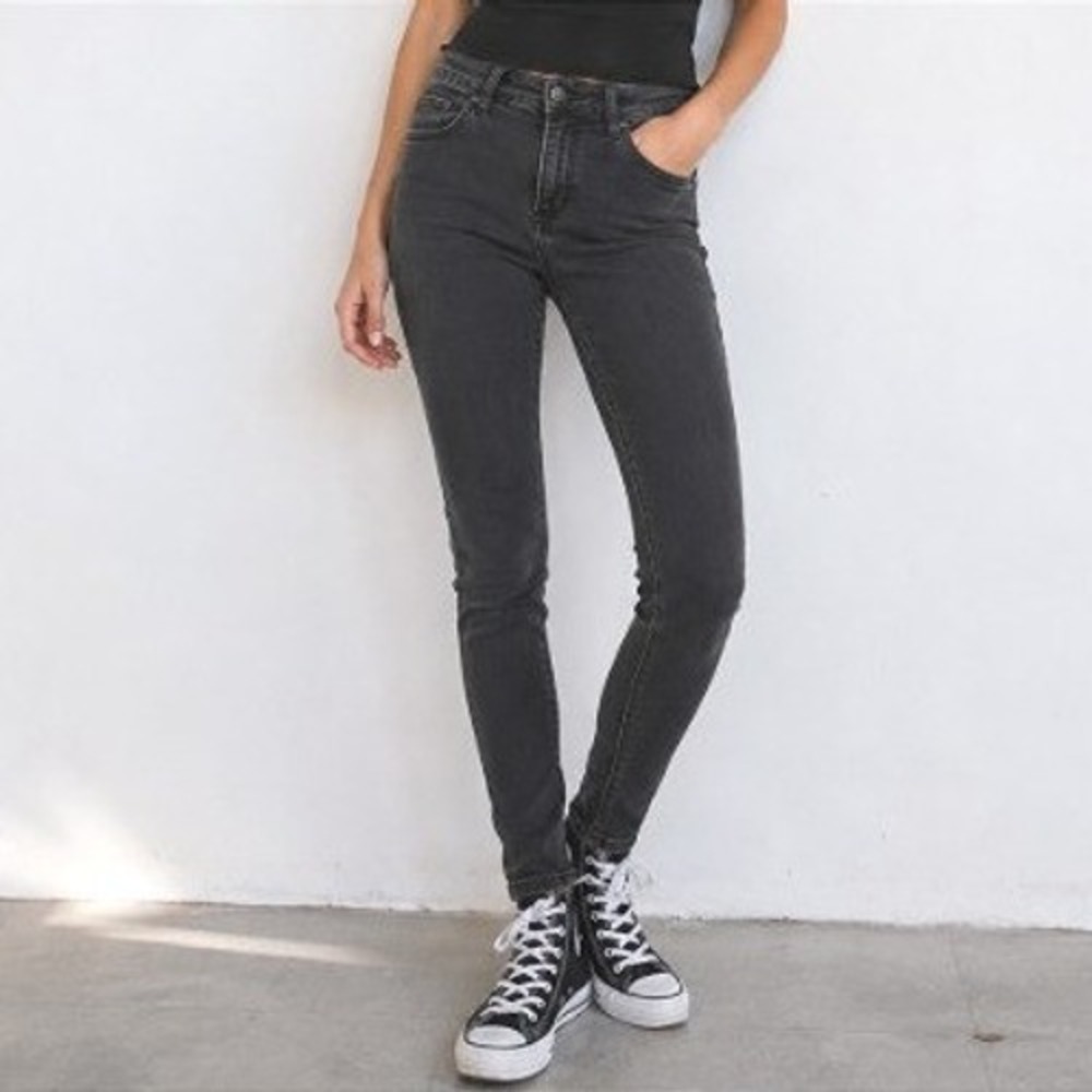 Express Black Faded Wash High Waist Classic Skinny Jeans Women Size 8